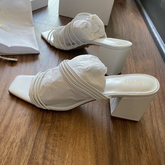 Raye Helix Sandal - Picture 1 of 5